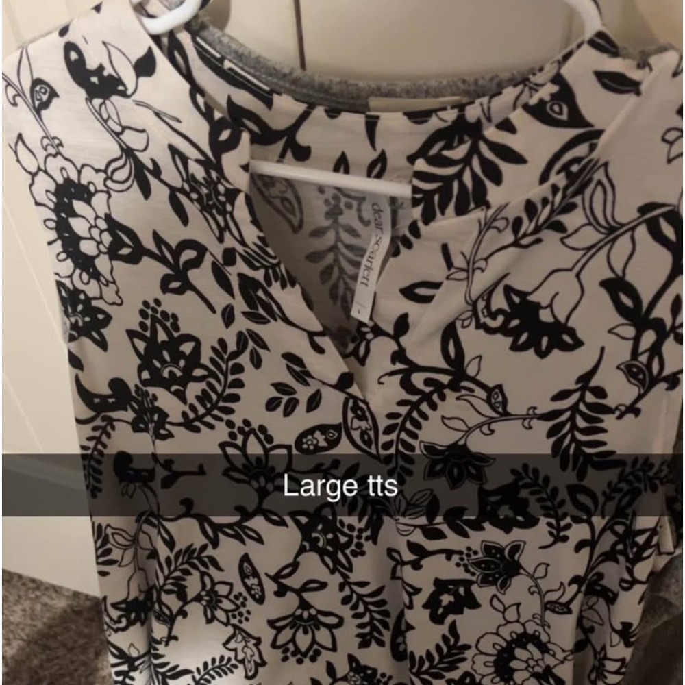 Dear Scarlett brand tank blouse size large brand new never worn